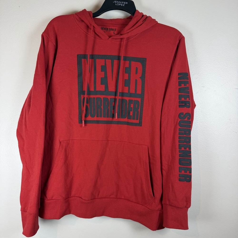 Seven Souls Men's Red Never Surrender Pullover Hoodie Sweatshirt Size L